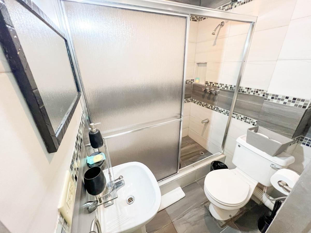 Stacys Place #4 Studio Apartment Port of Spain Екстериор снимка