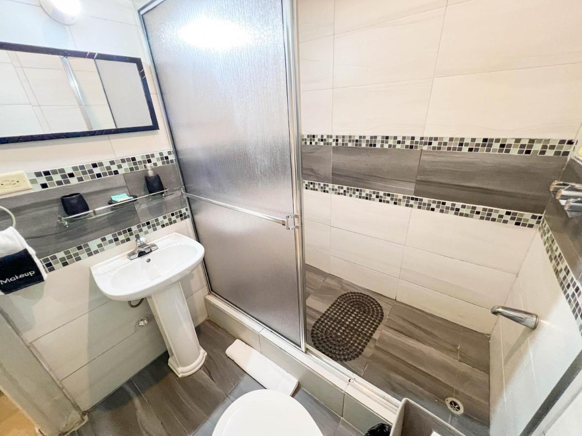 Stacys Place #4 Studio Apartment Port of Spain Екстериор снимка